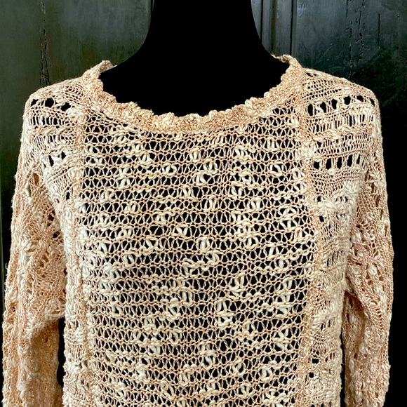 Cynthia Rowley tan/wht quarter sleeves sweater - Size XS - Picture 4 of 9